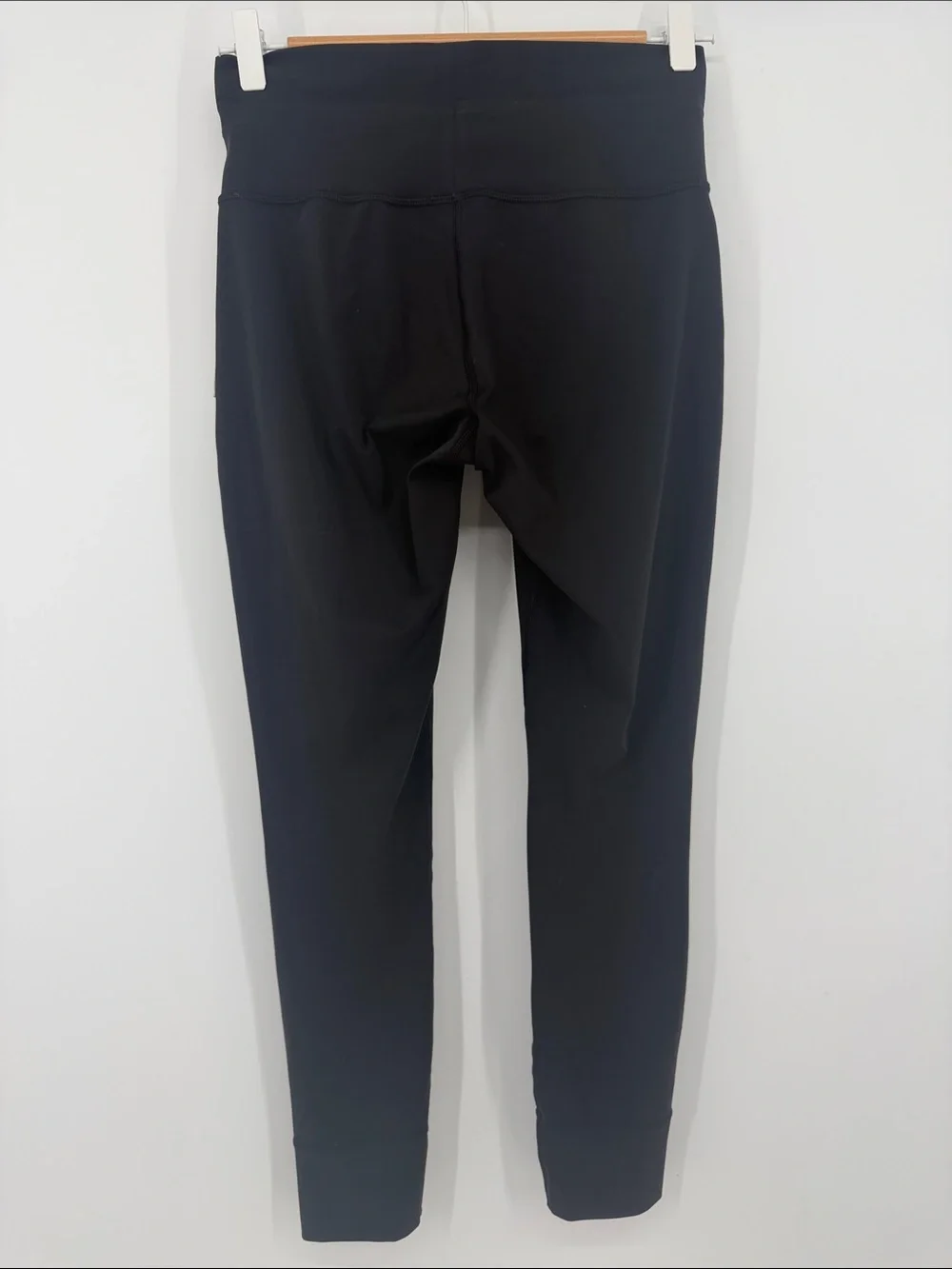Vuori Daily Legging Black Drawstring Pocket Jogger Leggings Medium
